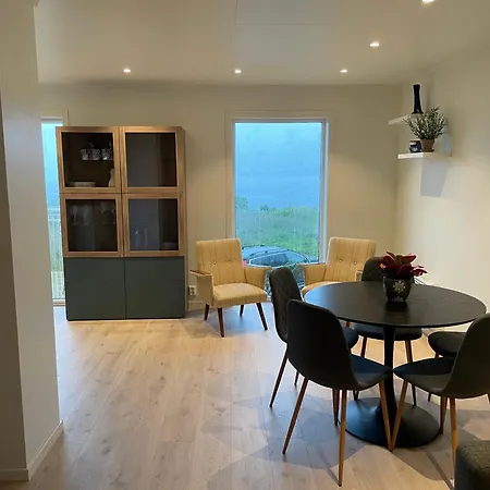Apartment Med Havutsikt